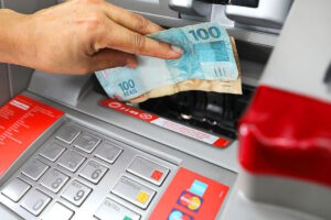 Abono PIS/Pasep 2024: R$ 1.412 Liberado! Veja se Você Recebe e Como Consultar