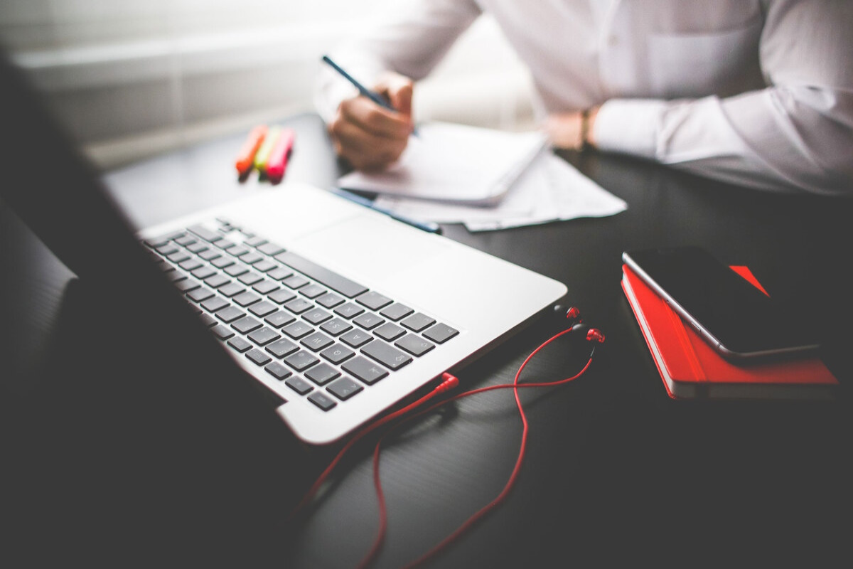 Google Oferece 17 Cursos Gratuitos Online com Certificados em Diversas Áreas – Inscreva-se Já Google Oferece 17 Cursos Gratuitos Online com Certificados em Diversas Áreas – Inscreva-se Já