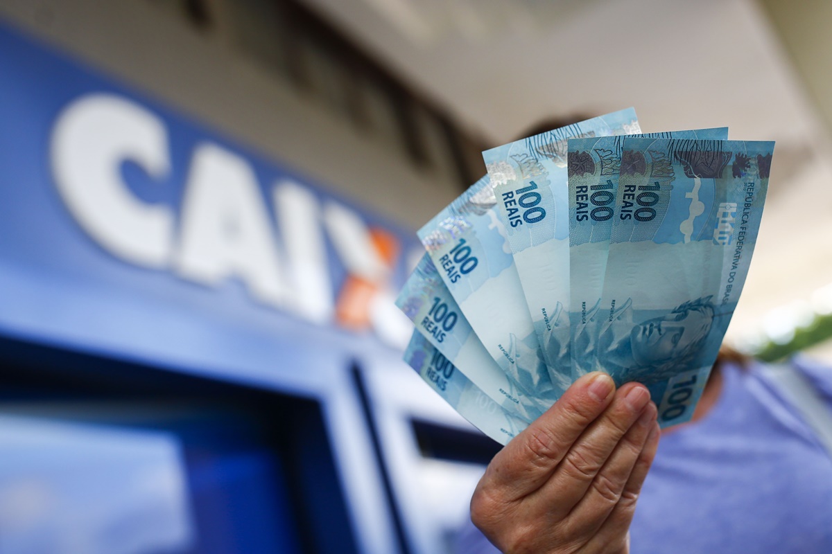 Caixa Tem Pagando R$ 600 Todo Mês via Pix: Como Sacar com Seu CPF e Garantir o Benefício Qual-e-o-limite-de-Pix-do-caixa-tem