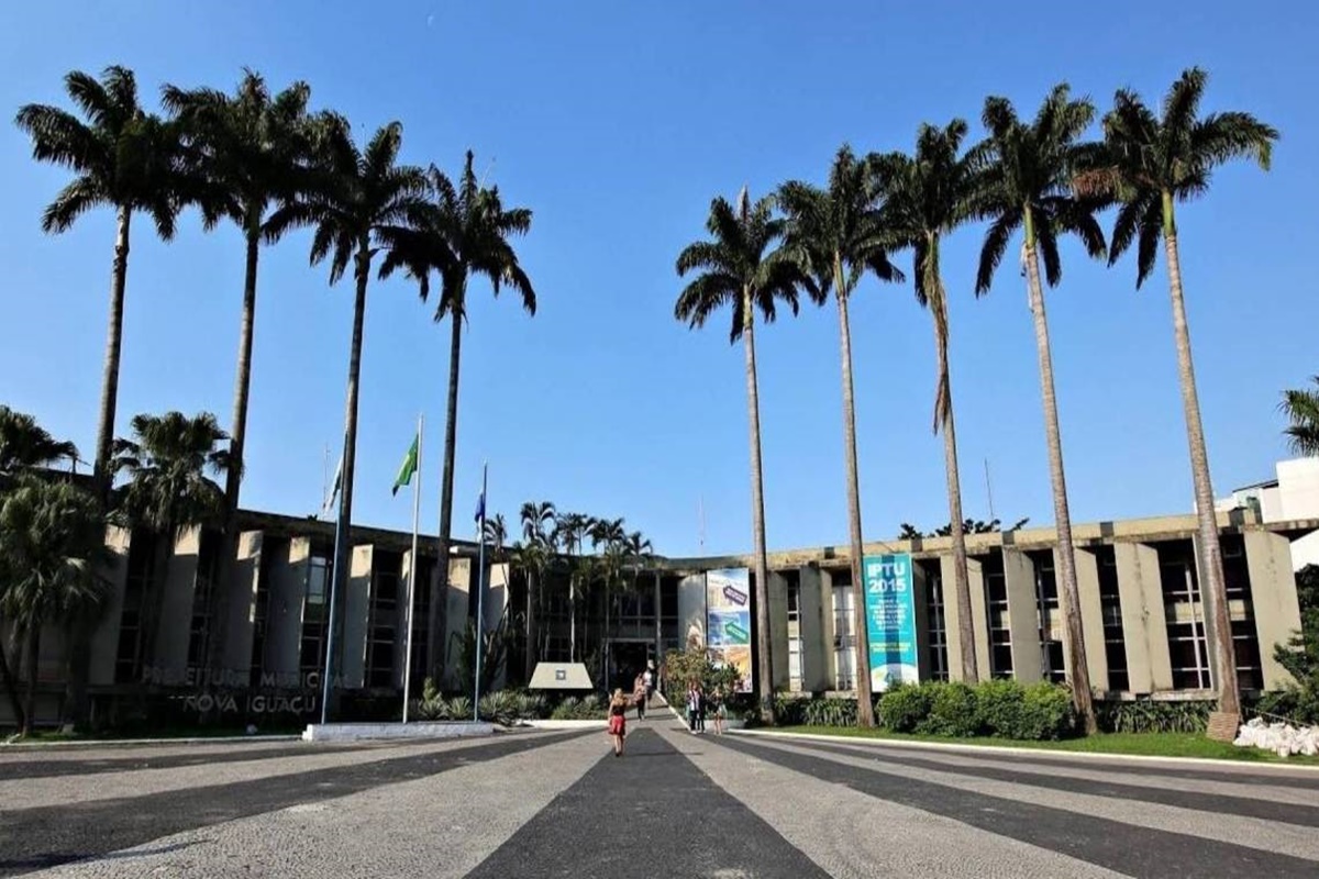 Concurso Público da Prefeitura: Vagas Imperdíveis com Salários de Até R$ 8 mil! concursos publicos